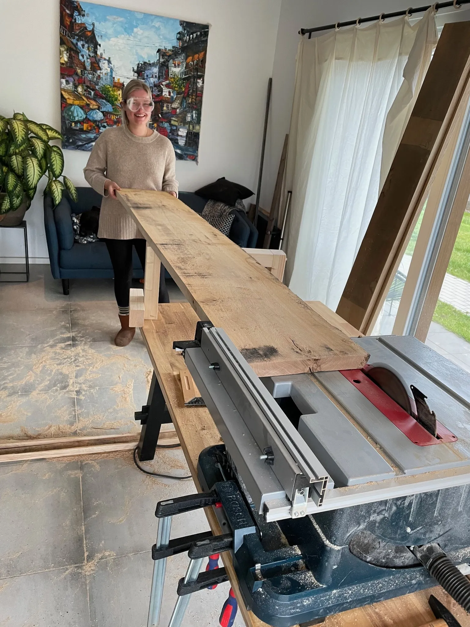 Ripping Rough Planks To Size.BiWxVWvk